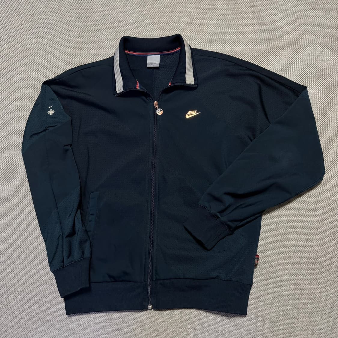 나이키 올드스쿨 트랙탑 상품이미지1