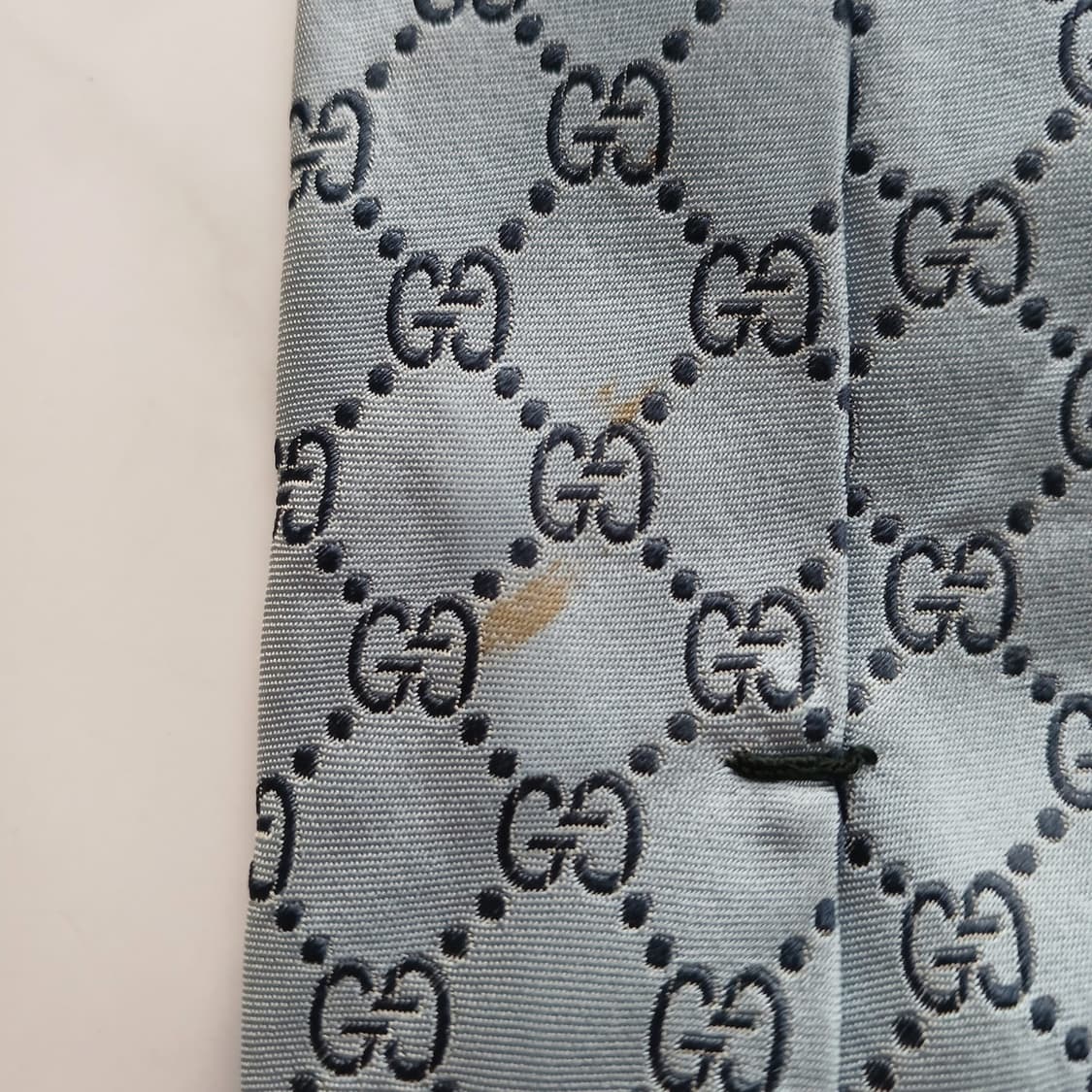 구찌 실크 스카이블루 GG 패턴 넥타이 8.9cm B등급 A18312
 상품이미지6