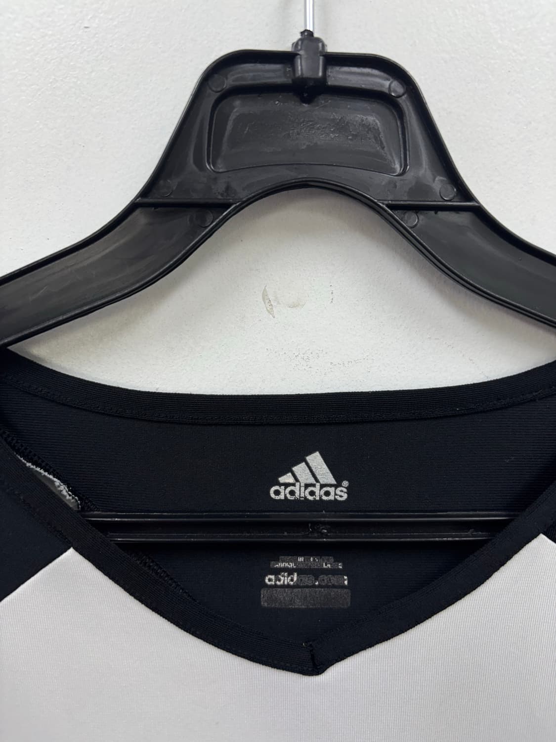 아디다스 펄스 축구반팔티   상품이미지4