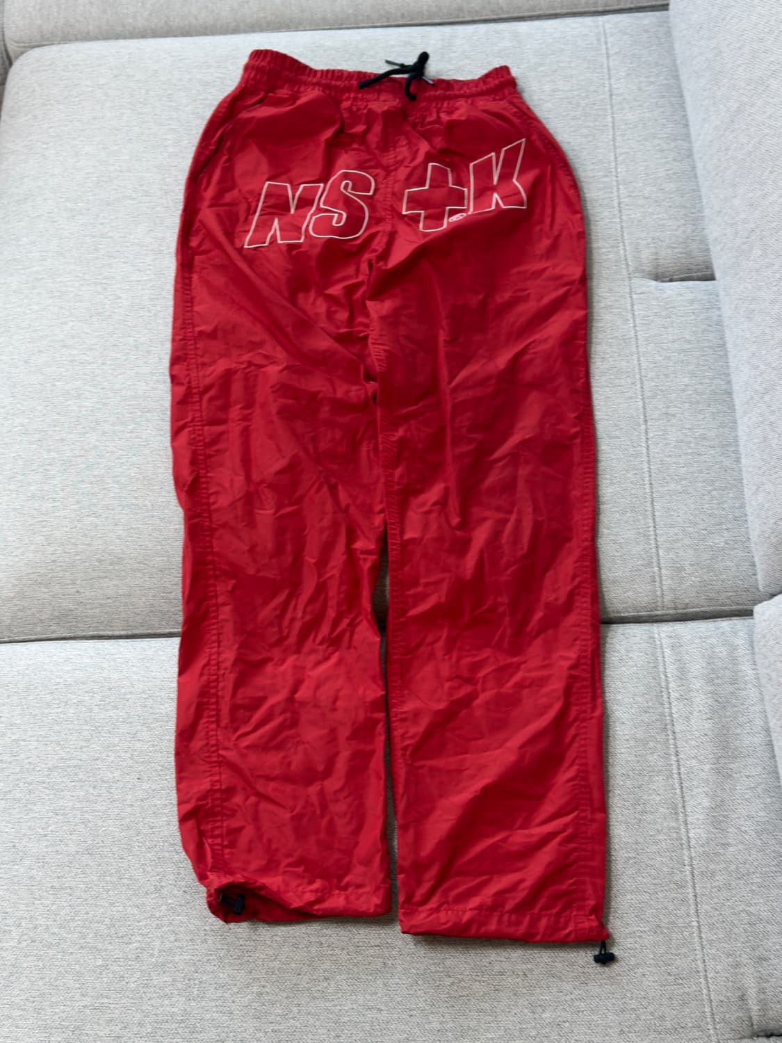 [단종] 급처 카이파이(네스트킥) 레드 팬츠 판매 상품이미지2