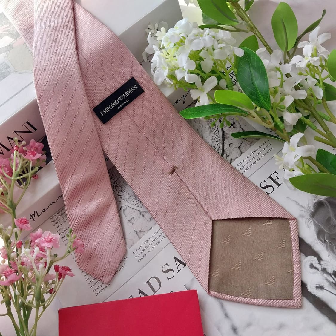 엠포리오 아르마니 실크 핑크 헤링본 넥타이 9cm A등급 K1515
 상품이미지5