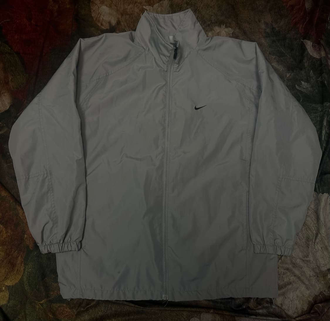 나이키 올드스쿨 스우시 스몰로고 그레이바람막이 95 상품이미지1