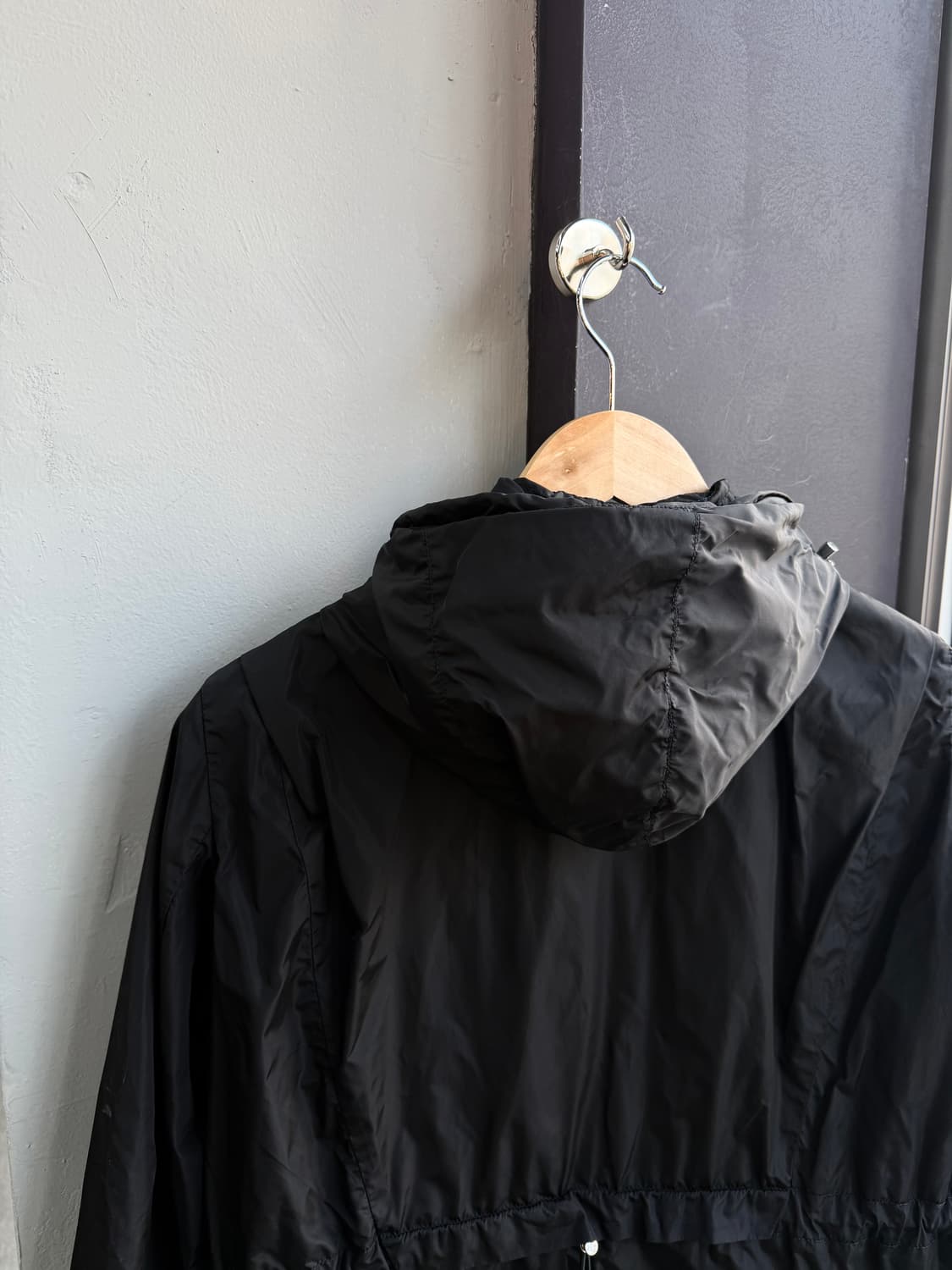 .2/ 몽클레어 YASMIN 야스민 와펜 후디 트렌치코트 상품이미지9