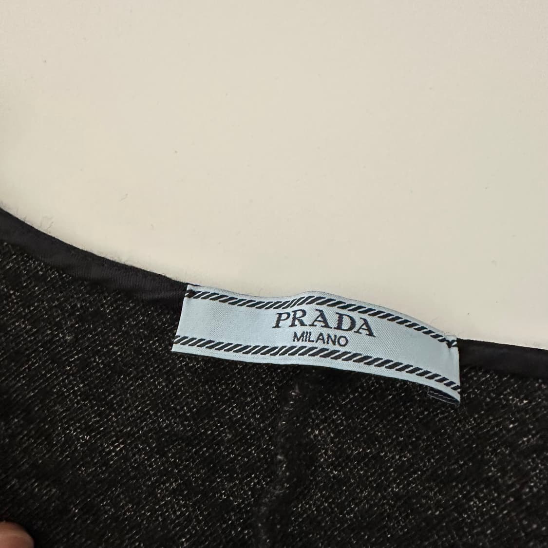 프라다 prada 브이넥 블라우스 상품이미지5