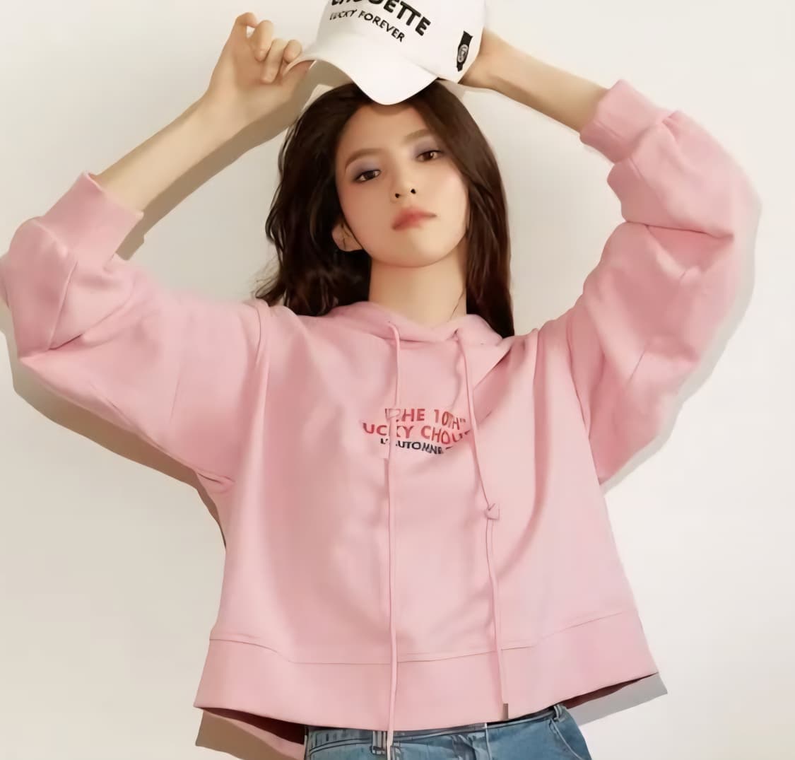 럭키슈에뜨 크롭 후드티  상품이미지3