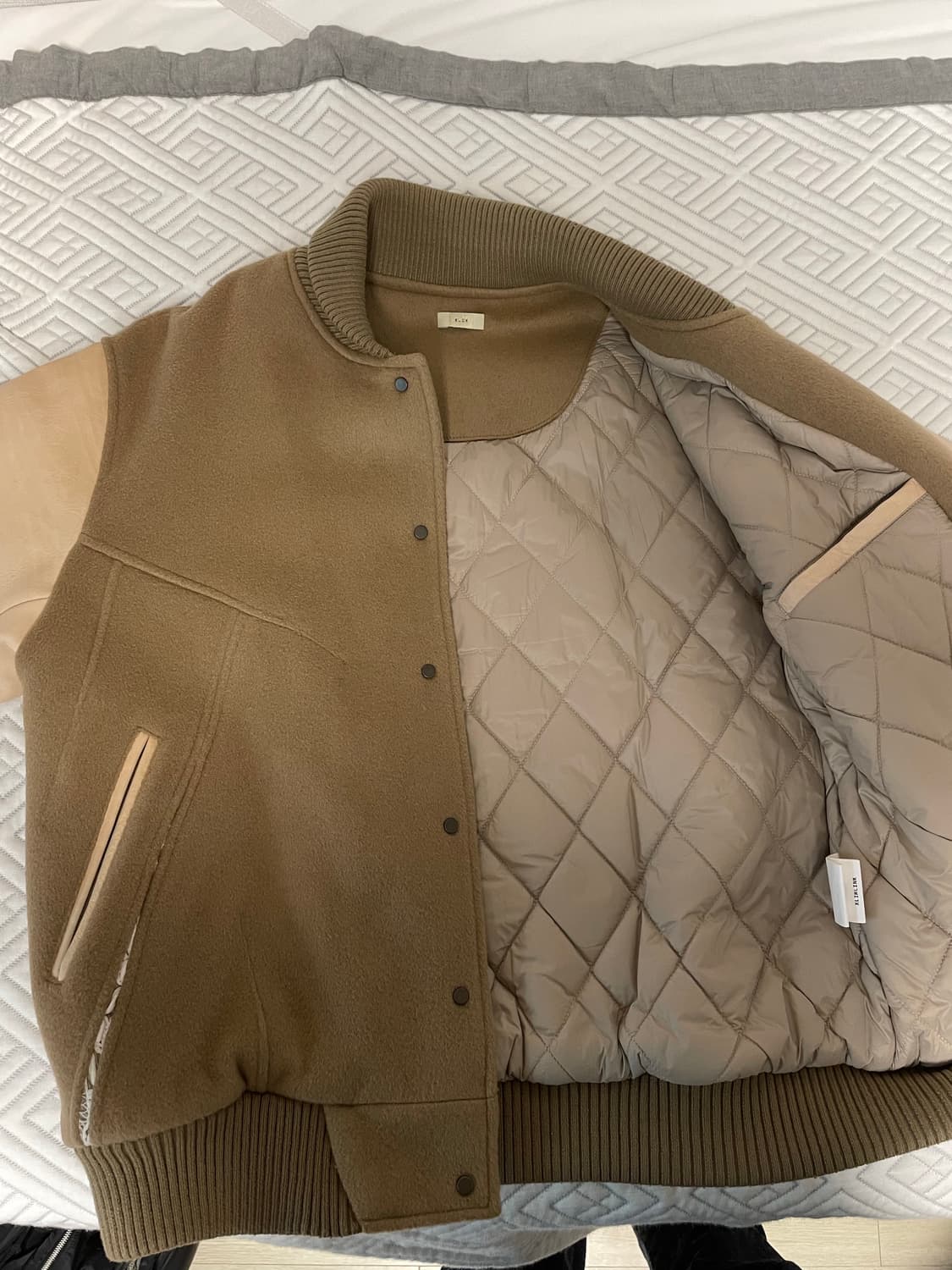 XLIM ep6 바시티 자켓 브라운 [L] 상품이미지2