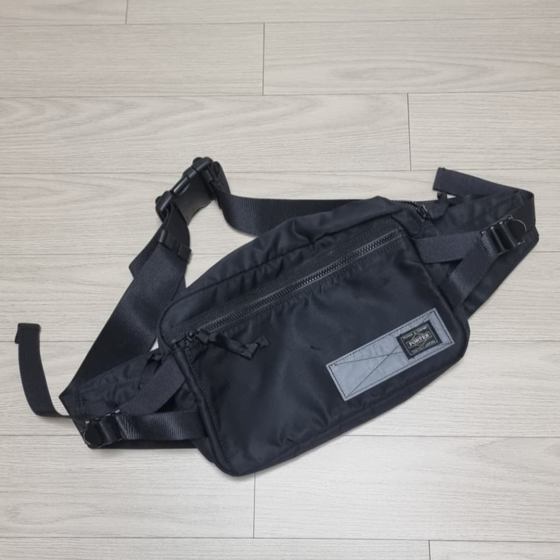 포터 숄더백 블랙 슬링백 상품이미지1