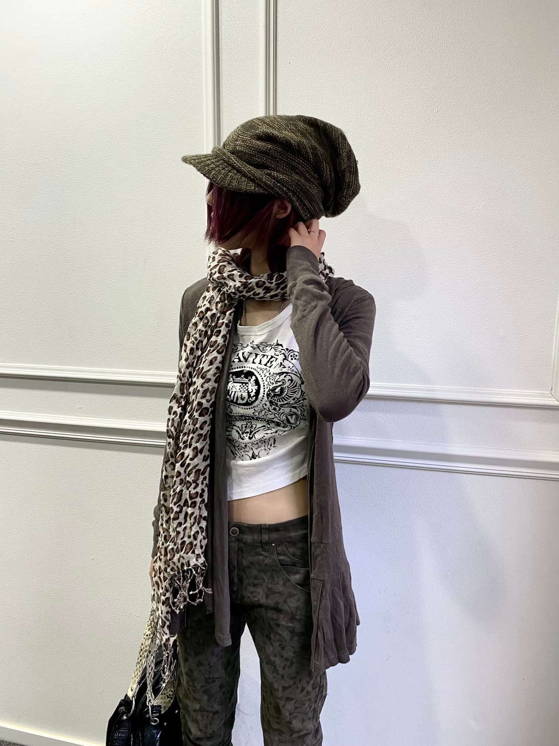 Crop Unbalanced Cardigan 상품이미지2
