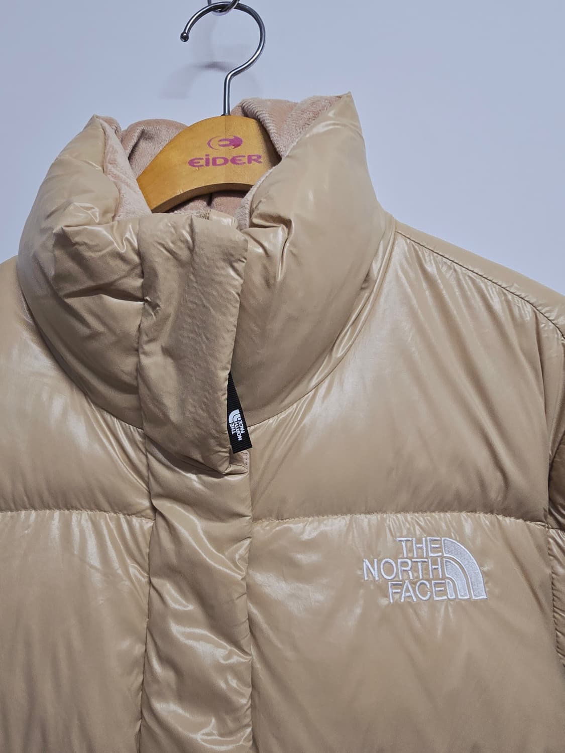 노스페이스 글로시 디테쳐블 다운자켓패딩 상품이미지2