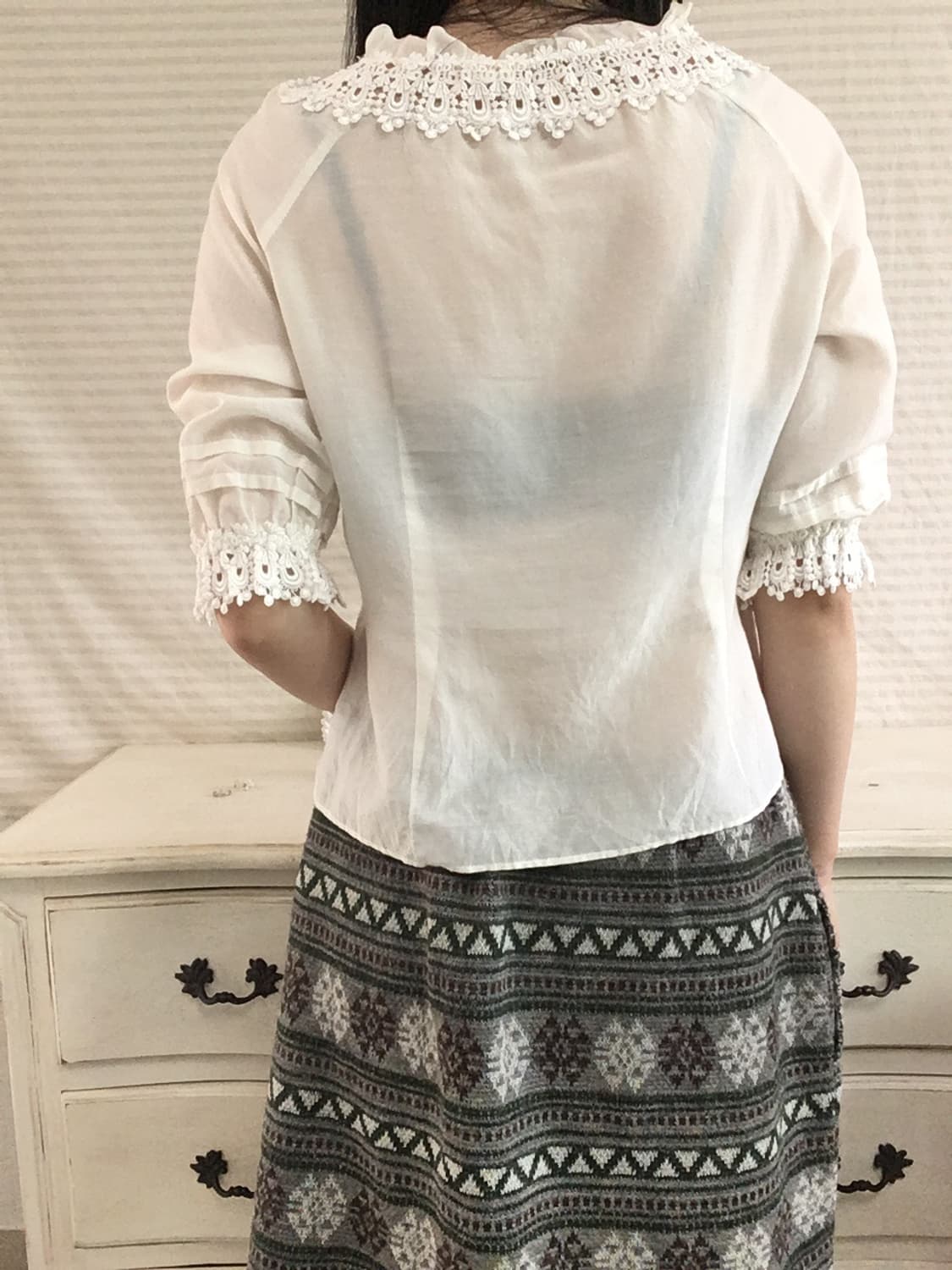 jpn vintage ivory detail blouse 상품이미지5