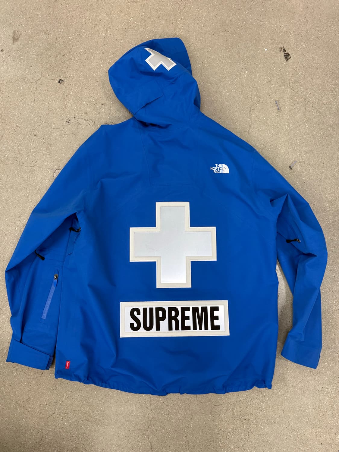 supreme x north face rescue summit 자켓 상품이미지2
