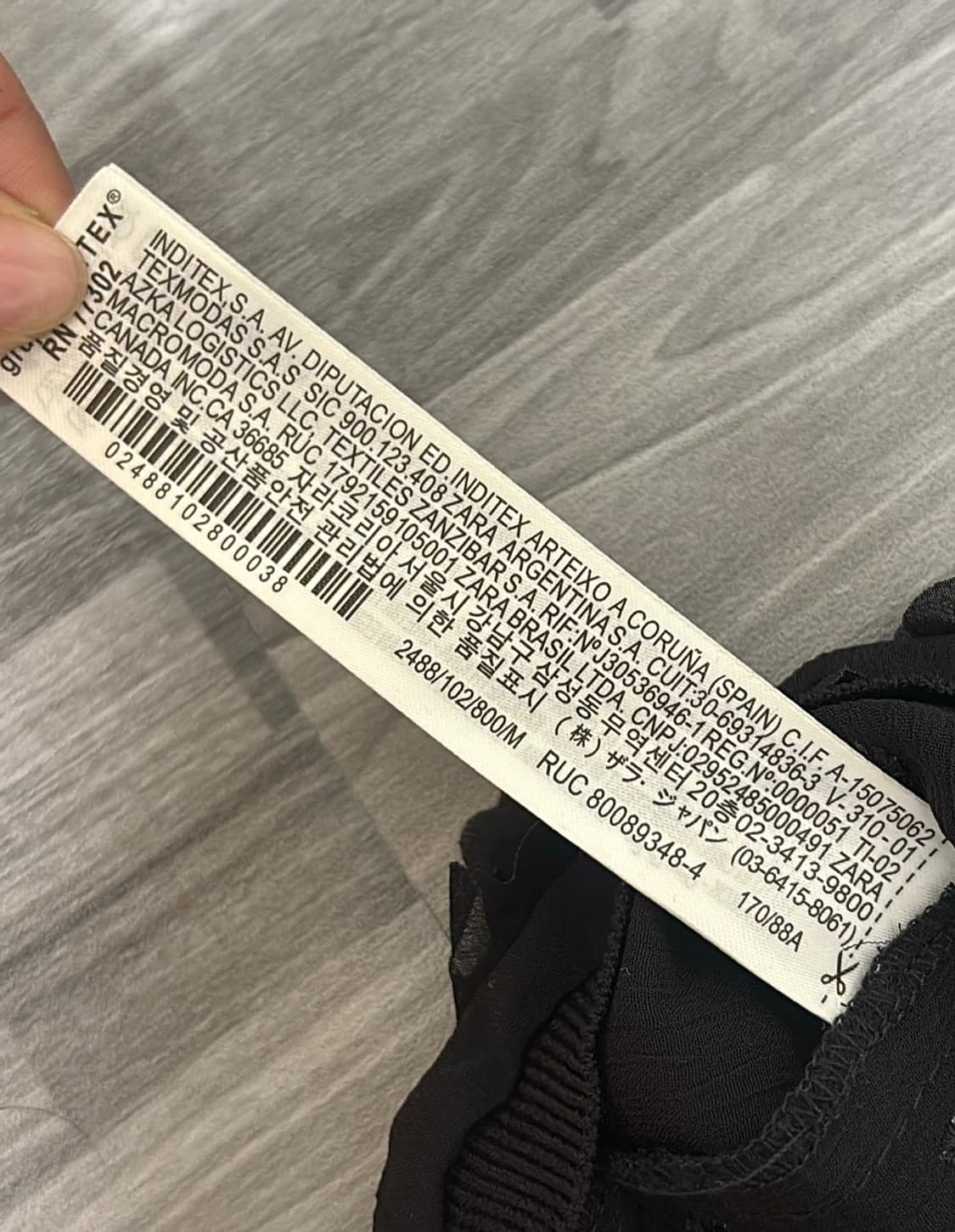 (새 상품) 자라 블랙 플라워 가디건 M 상품이미지4