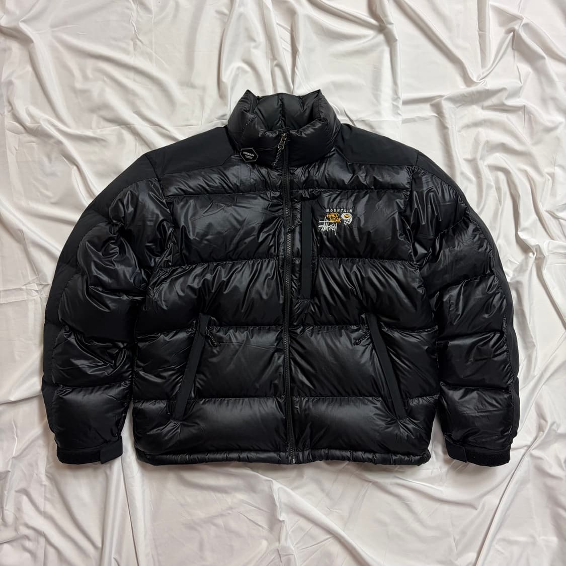 (새상품) [M] 스투시 마운틴하드웨어 패딩 상품이미지1