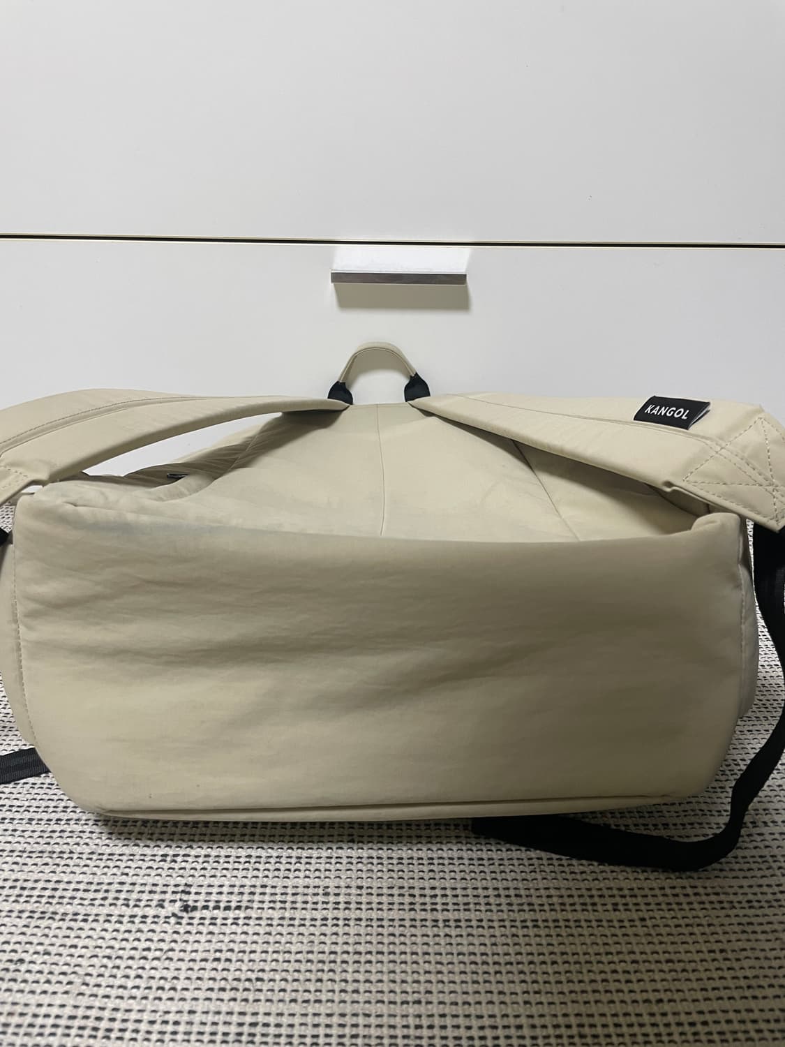 캉골 에센셜2 포켓 베이지 백팩 상품이미지3