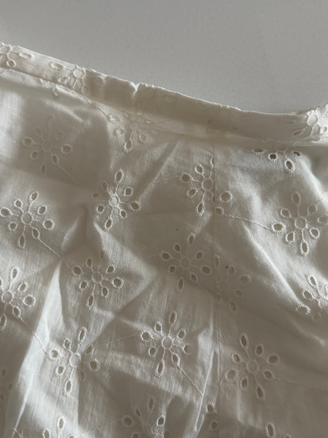 zara 자라 펀칭 화이트 스커트 상품이미지4