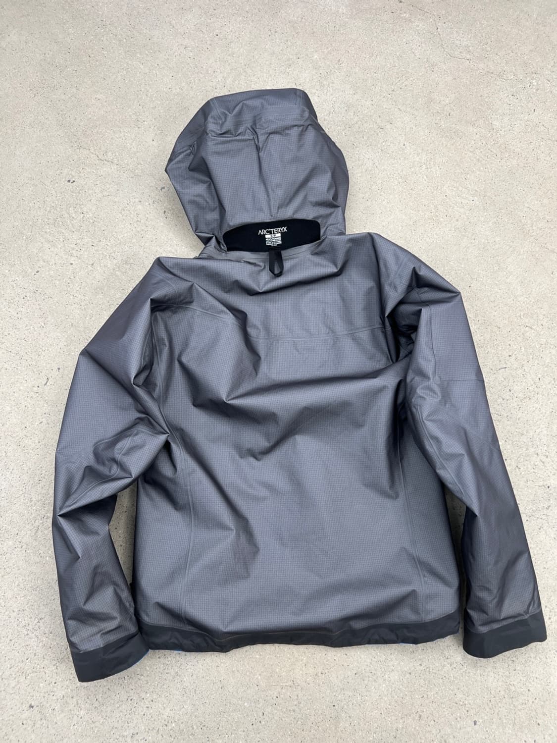 아크테릭스 알파 SV 블루 고어텍스 자켓 상품이미지5