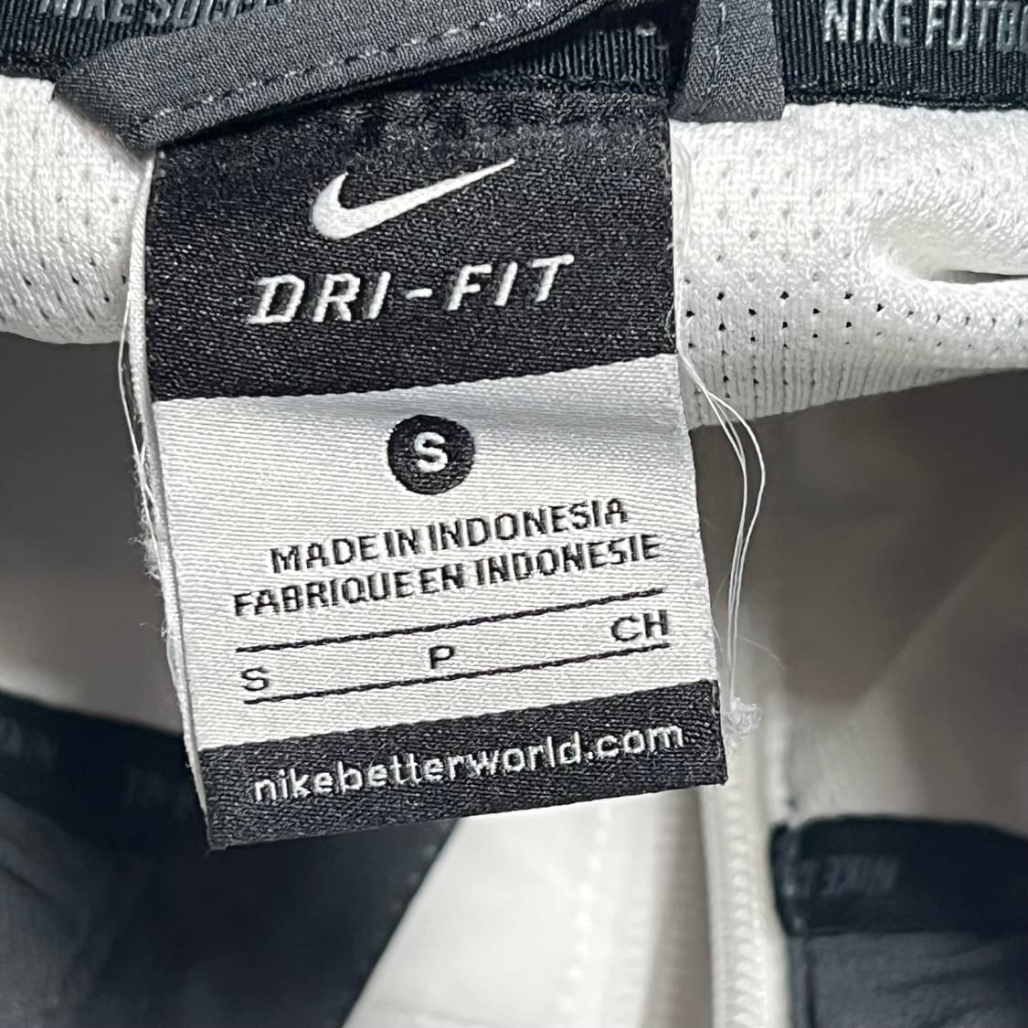 S 나이키 유벤투스 바람막이 집업 상품이미지4