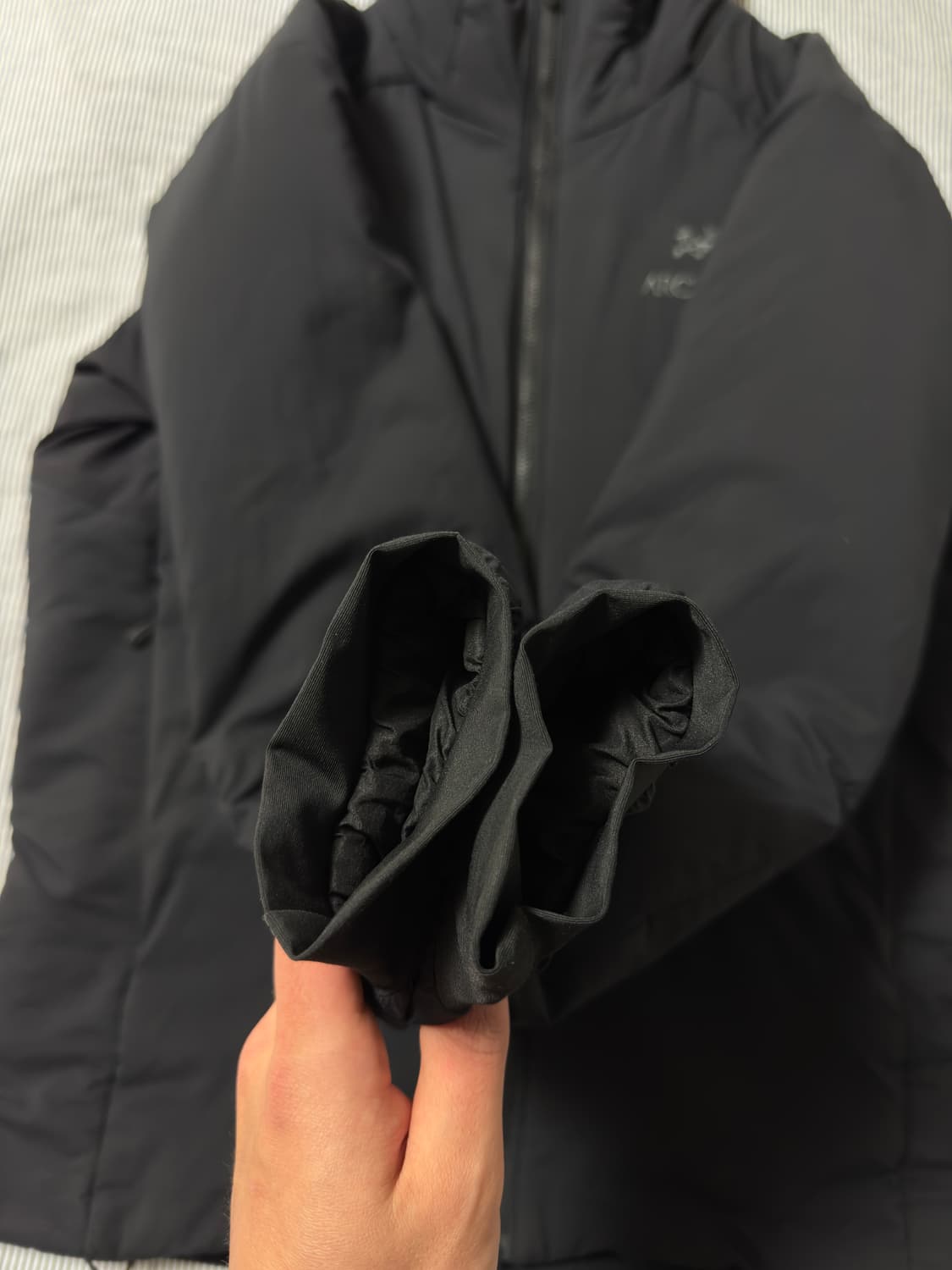 (S급) 아크테릭스 아톰 AR 후디 블랙 M 상품이미지9