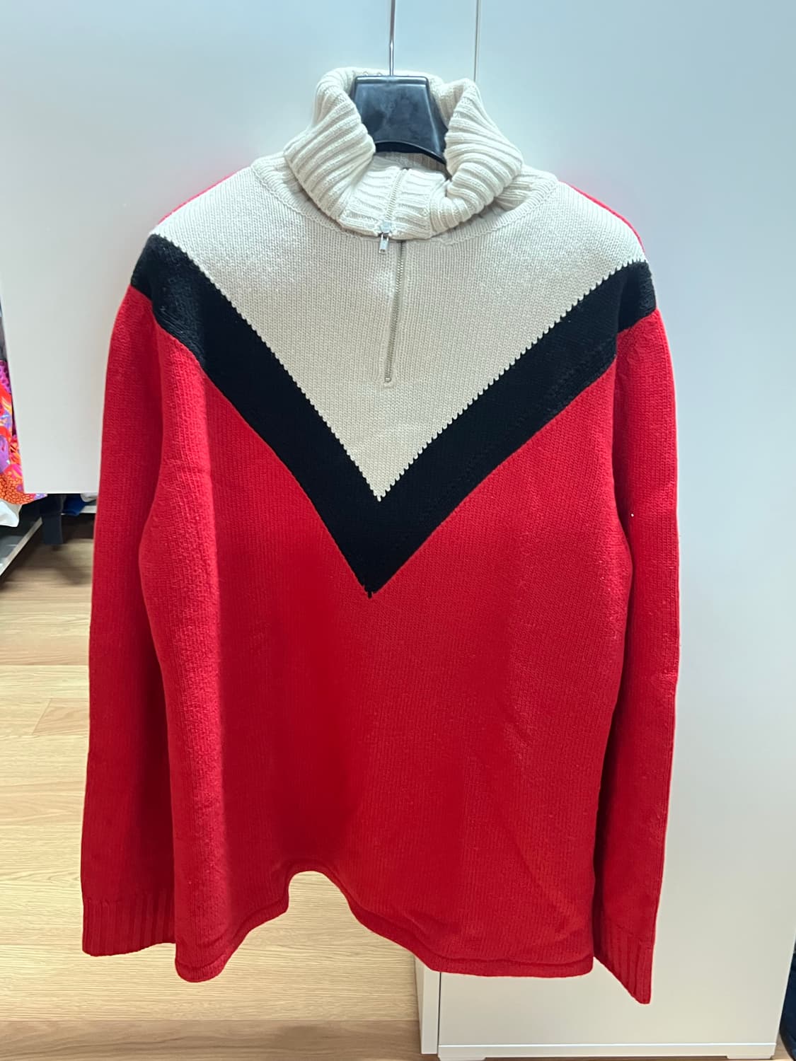 푸시버튼 하프짚업 니트 풀오버 상품이미지2