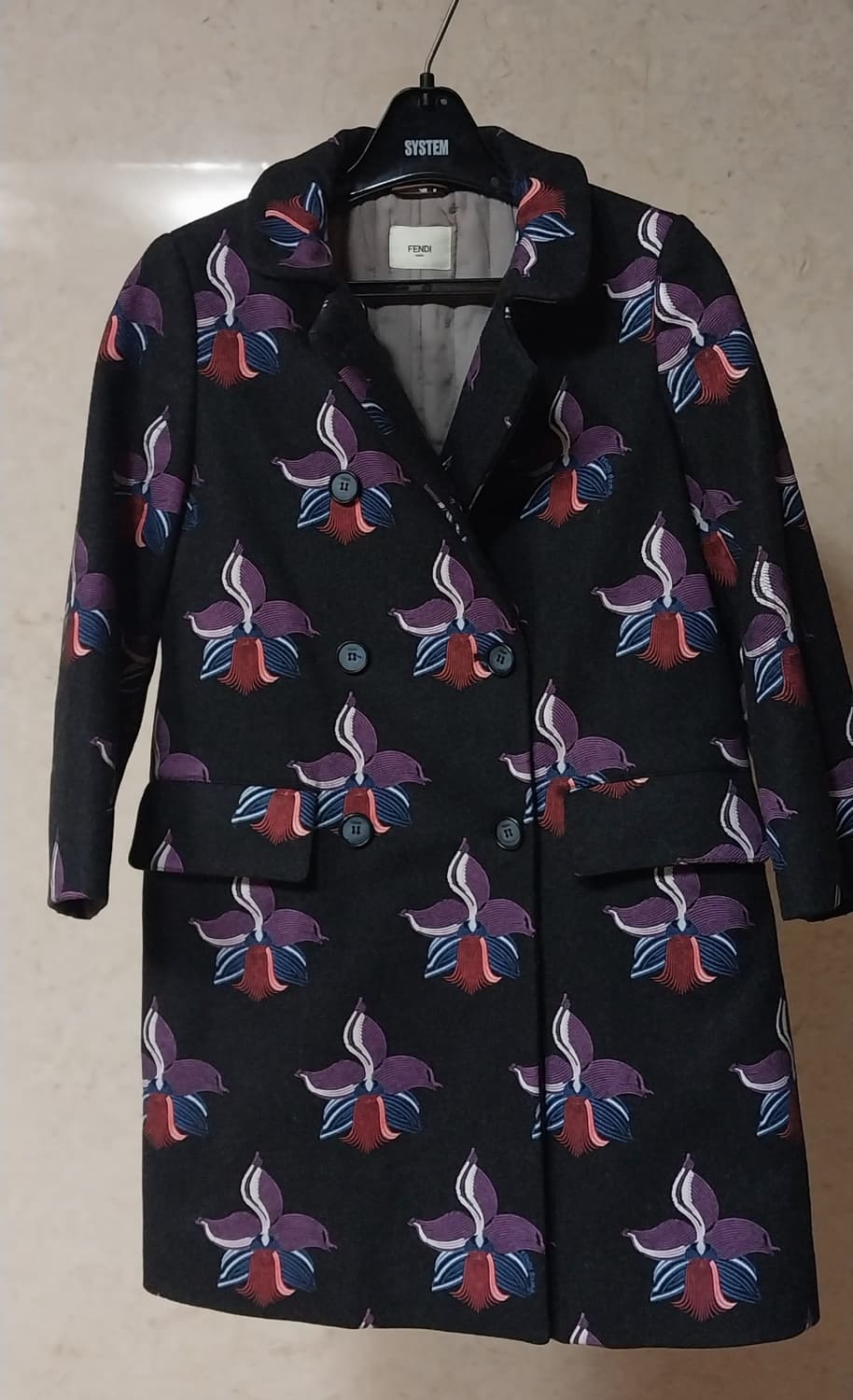 펜디 키즈 FW 코트 이탈리아 생산 8A 상품이미지2