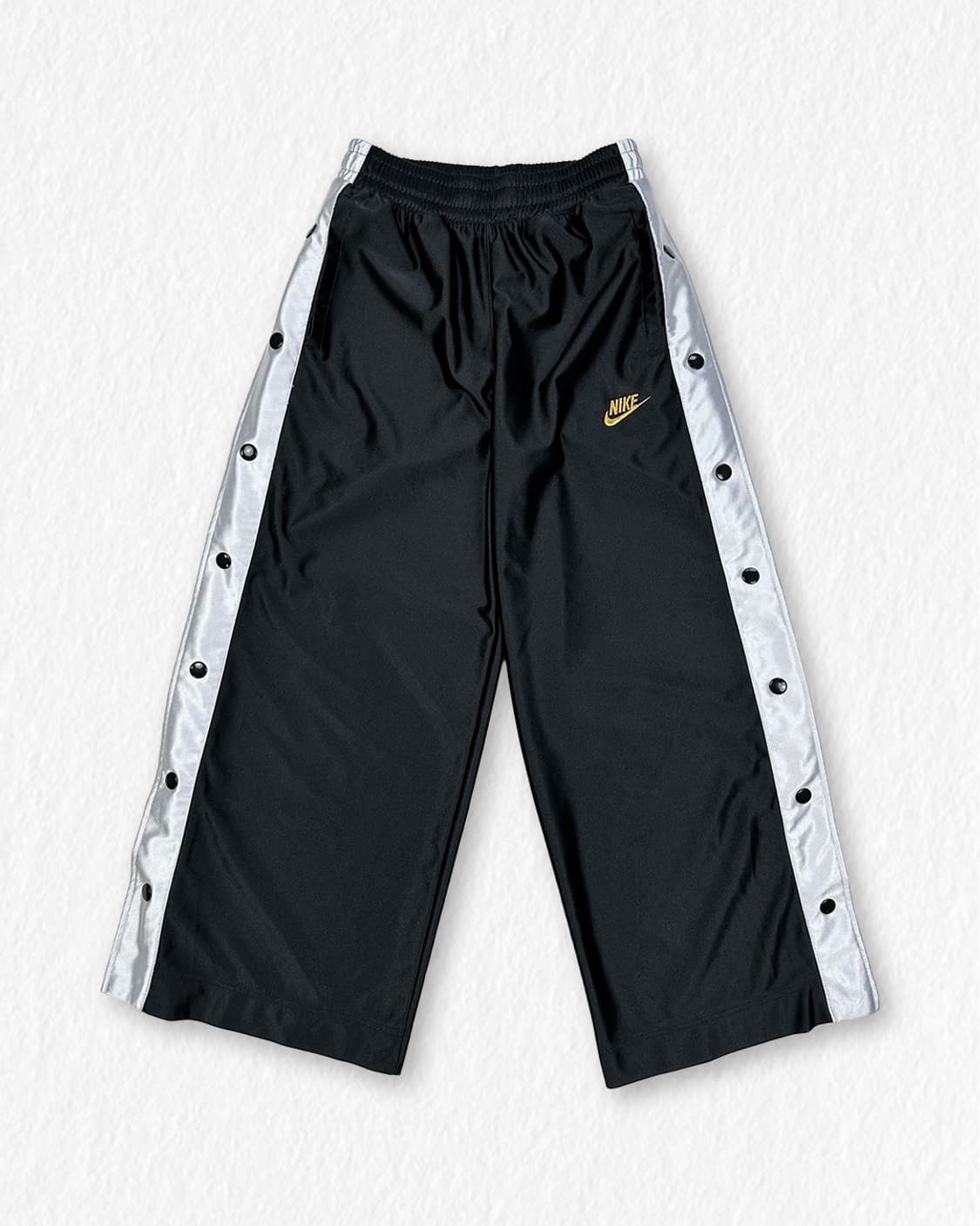 나이키 사이드 스냅 글로시 트랙 팬츠 상품이미지1