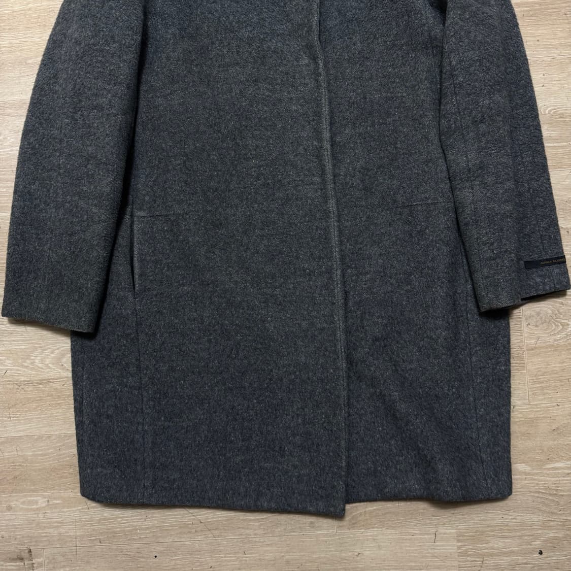 더 아이잗바바 모직 코트 상품이미지3