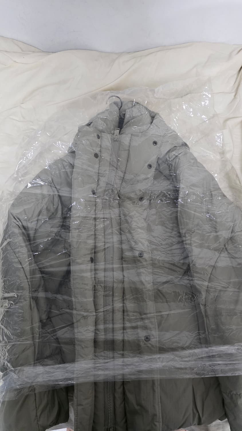 일꼬르소 볼륨 에어 후드 구스 숏 다운 점퍼 그레이 IEJU3F004G2 상품이미지1