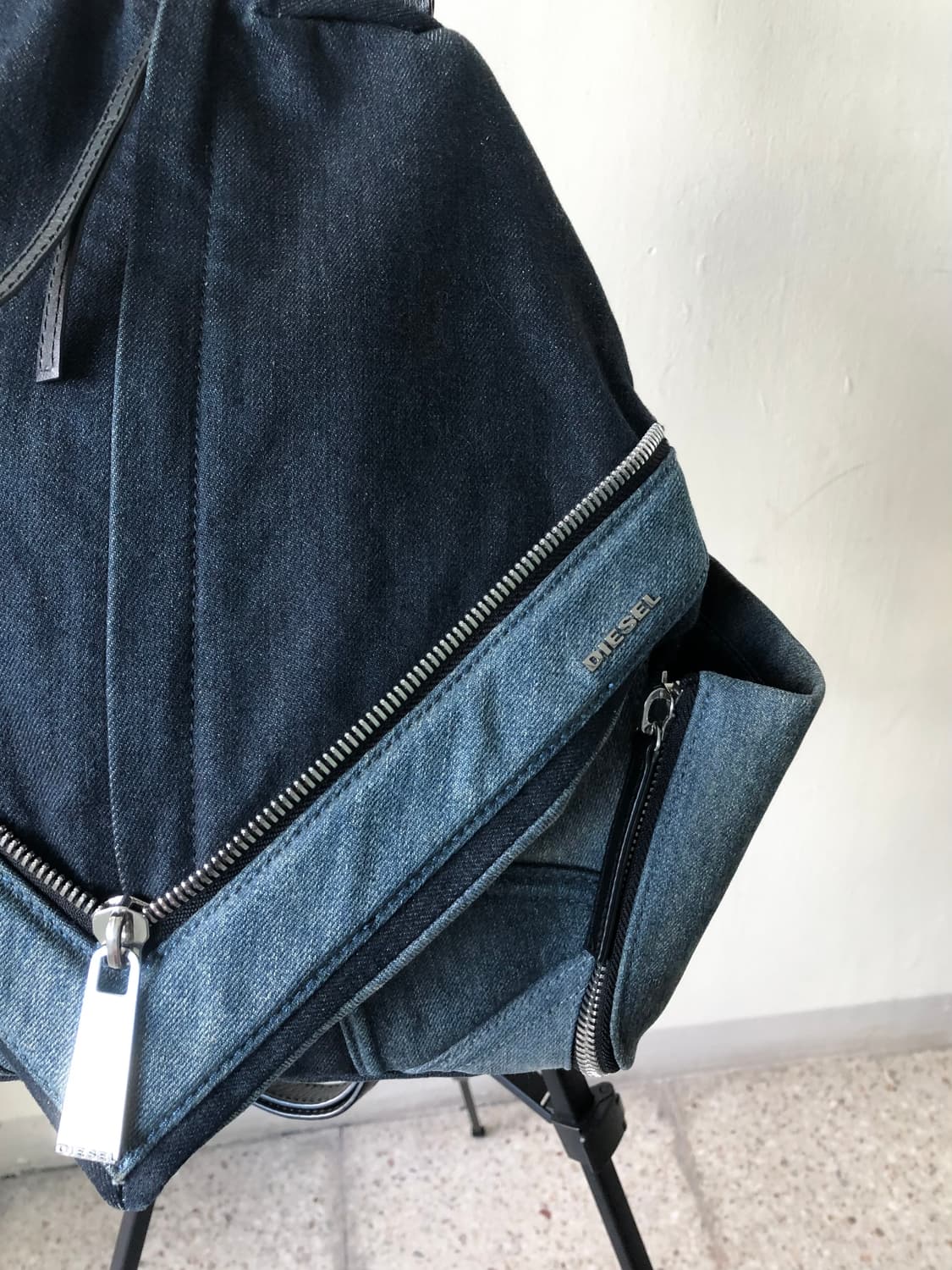 two-tone denim zip backpack / diesel 상품이미지2