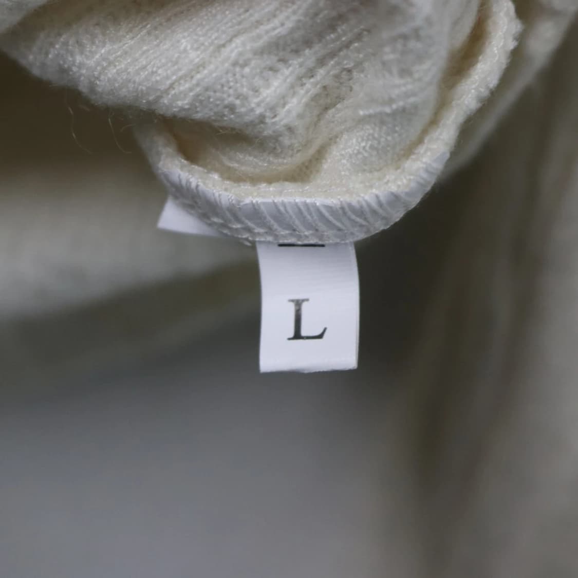 브이넥 레이스 셔링 포인트 긴팔 티셔츠 63597 상품이미지9