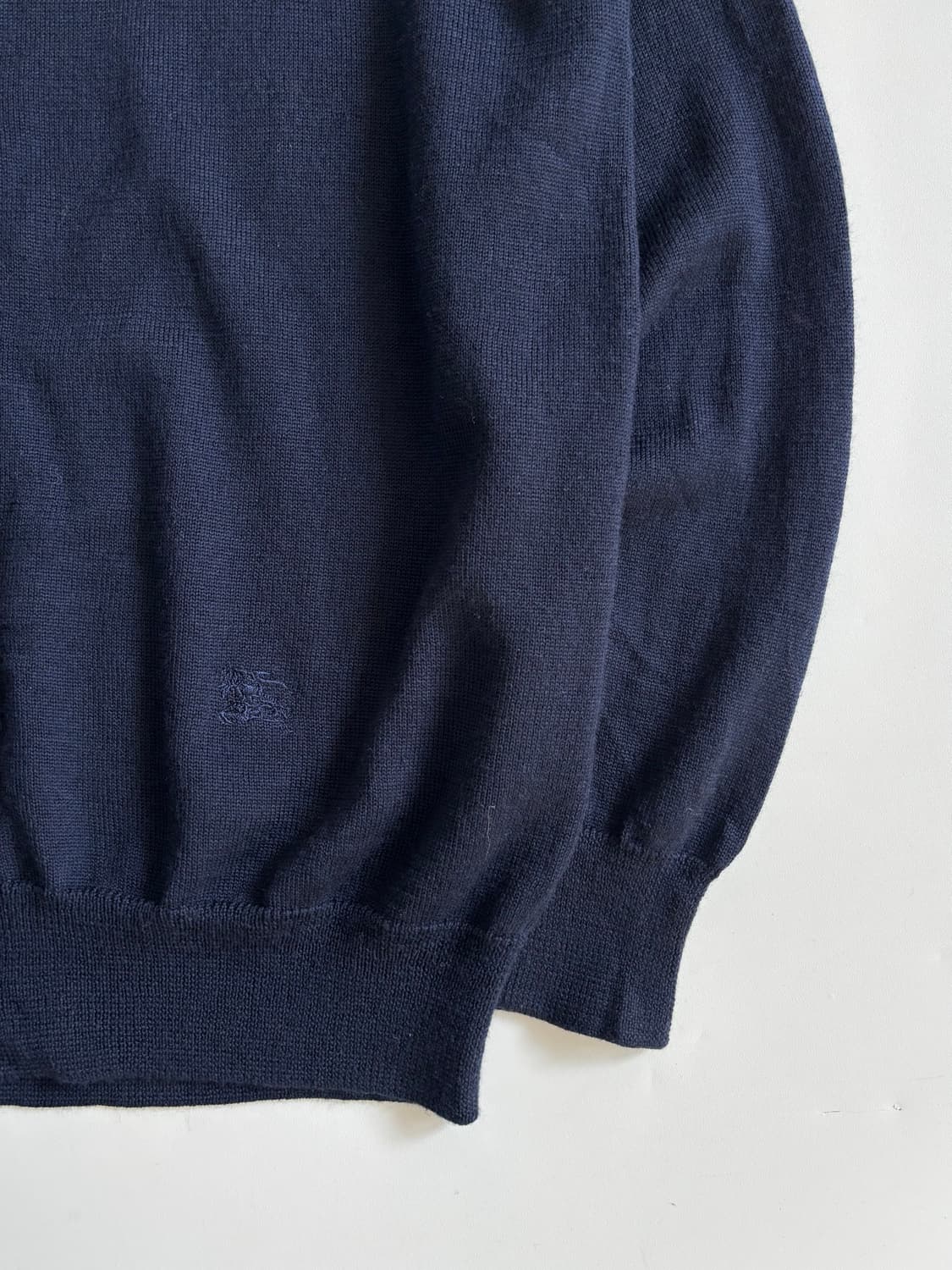 Burberry 버버리 네이비 금장 버튼 가디건  상품이미지5