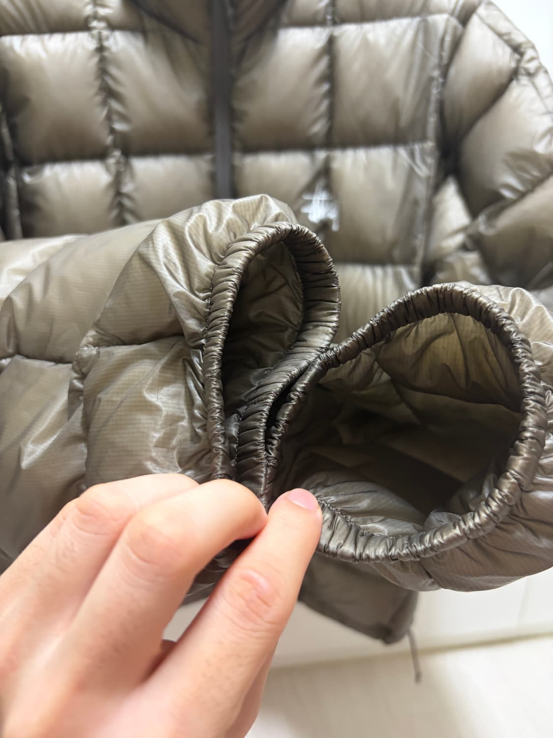 스투시 미드웨이트 푸퍼 토프 L 상품이미지2