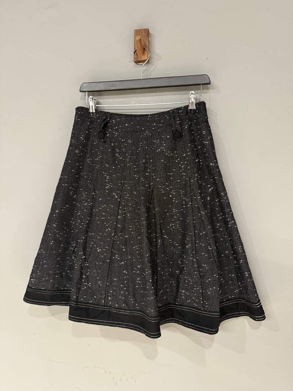 black tweed line detail flare skirt 상품이미지5