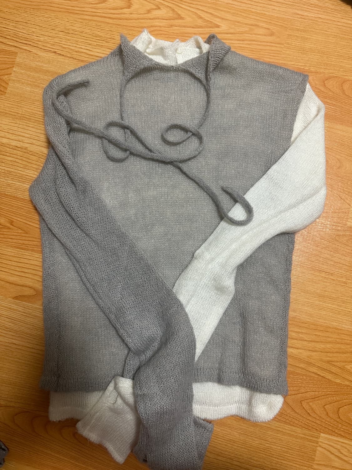 파르티멘토 우먼 모크넥 니트 탑 라이트그레이 상품이미지5