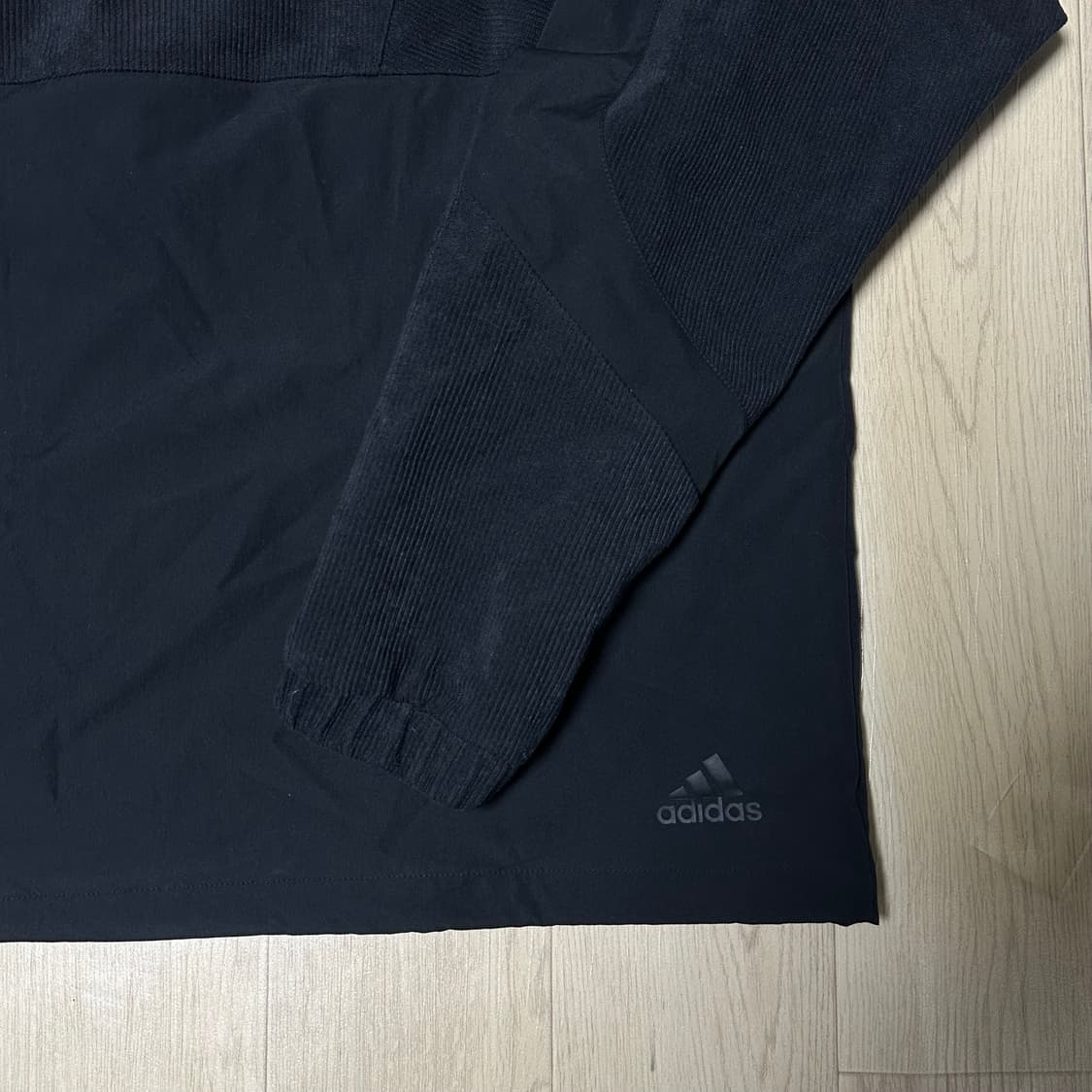 아디다스 코듀로이 블랙 후드 반집업 상품이미지4