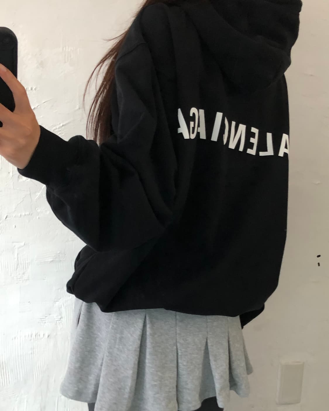 Balenciaga 발렌시아가 블랙 백로고 후드티 상품이미지1