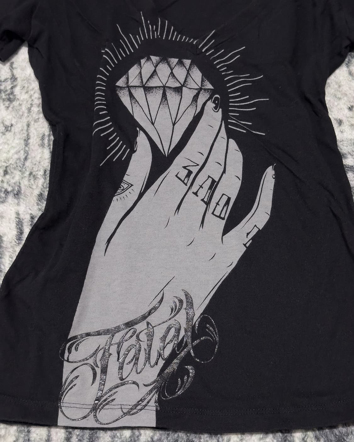 {Unknown} Diamond Hand V-Neck Tee 상품이미지9