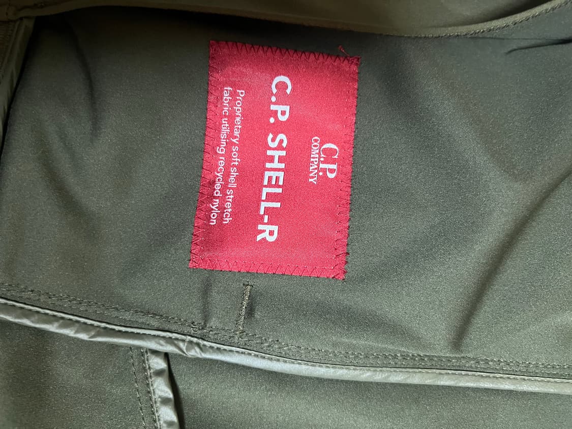 CP컴퍼니 shell-r 미디움 자켓 올리브 52사이즈 상품이미지7