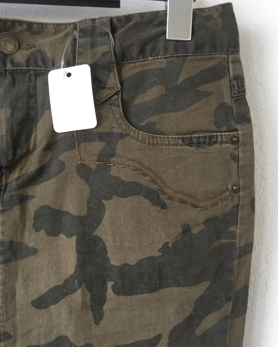 Back stitch point camo pattern skirt 상품이미지3