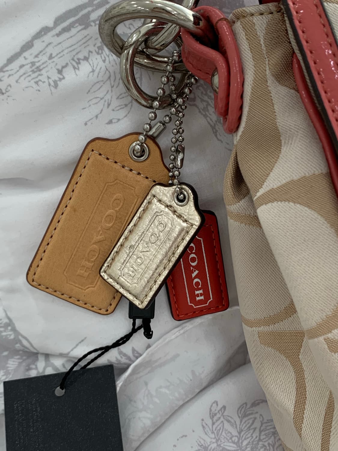 💗 Coach 히메갸루 핑크 아이보리 버클 숄더백 상품이미지7