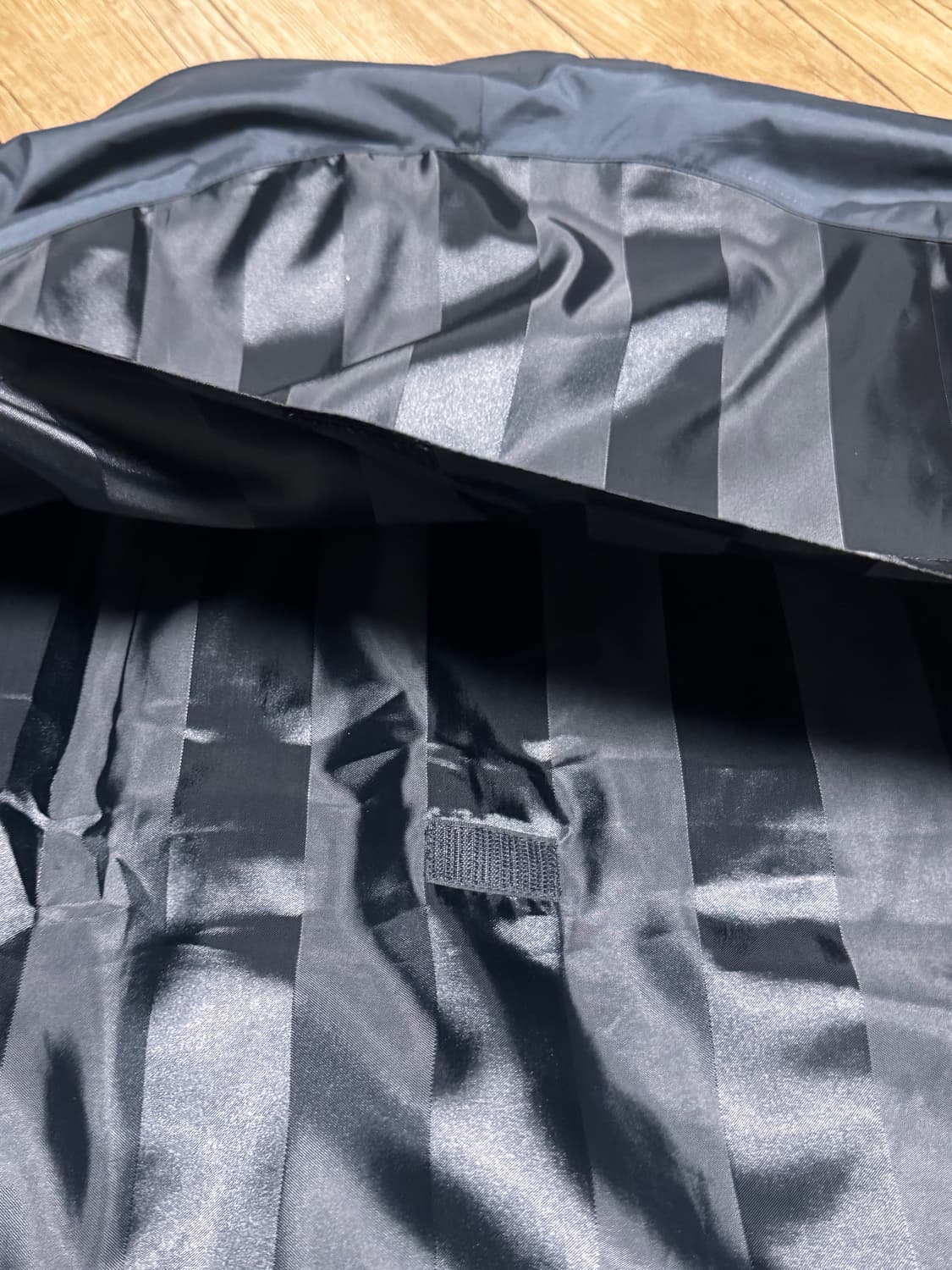 푸마 00s 무광 유광 스트라이프 윈드브레이커 자켓 상품이미지4