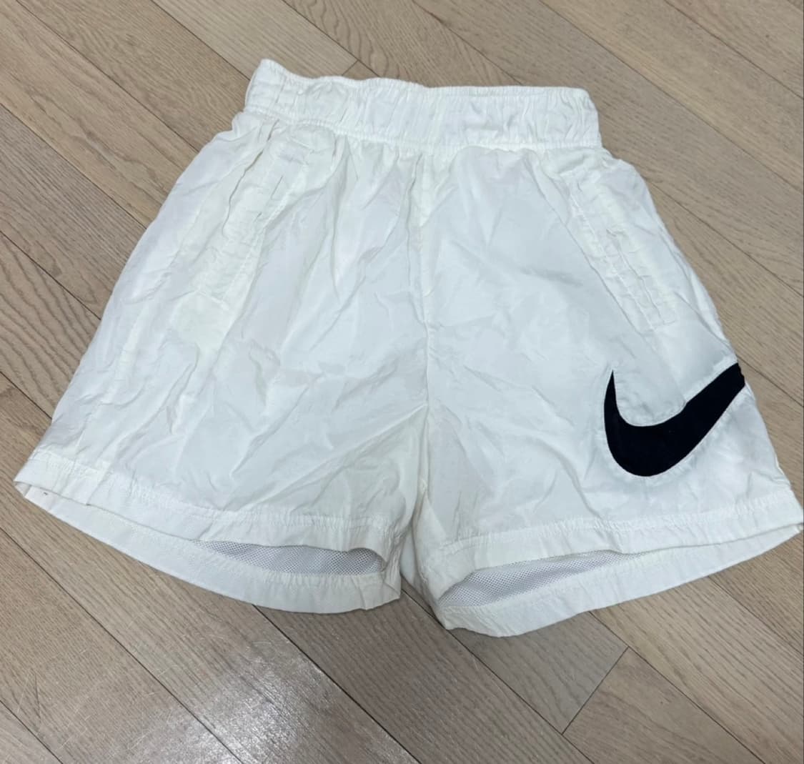 나이키 우븐 반바지 화이트 상품이미지1