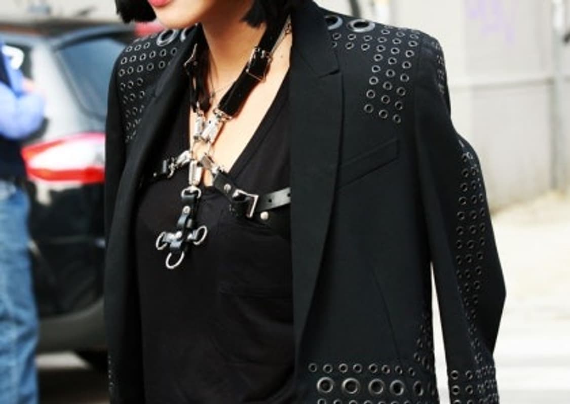 지방시 스터드 오피움 하나 블랙 자켓 상품이미지1