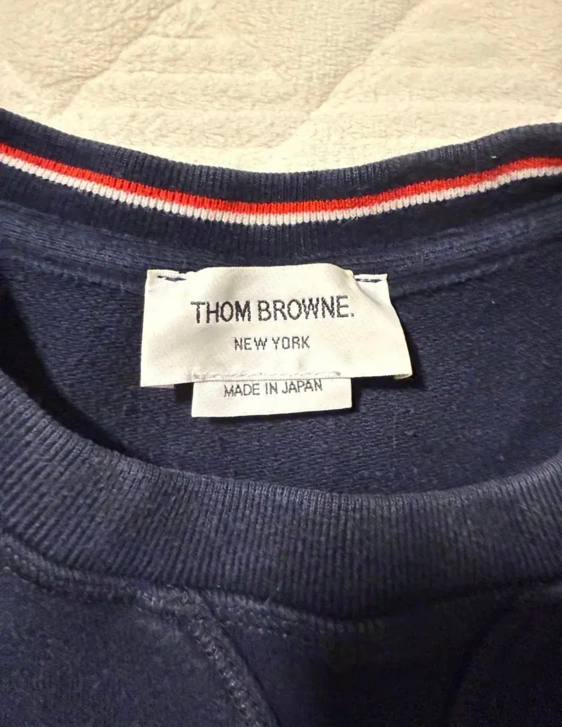 정품) 톰브라운 사선완장 맨투맨 3 상품이미지2