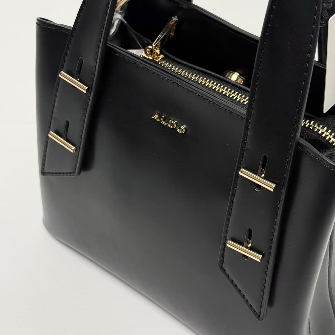 (새상품) 알도 제리나 사첼 백 토트백 겸 크로스백 블랙 상품이미지5