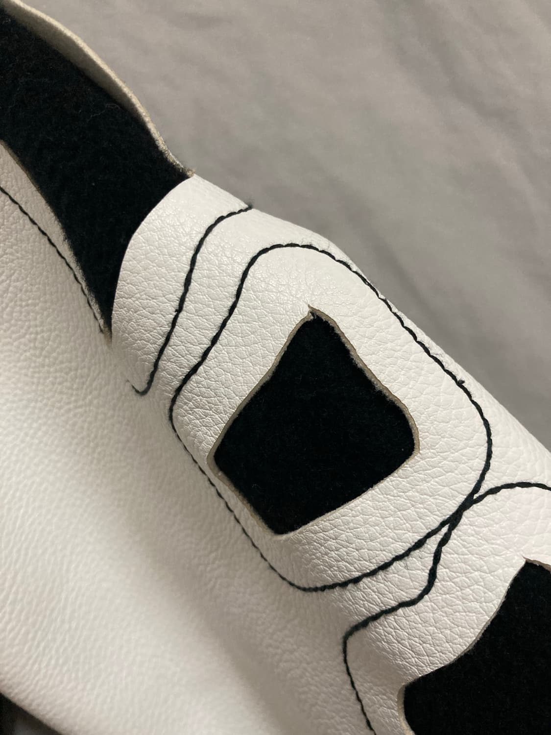 써저리 본 커팅 바시티 자켓 ver.2 상품이미지5