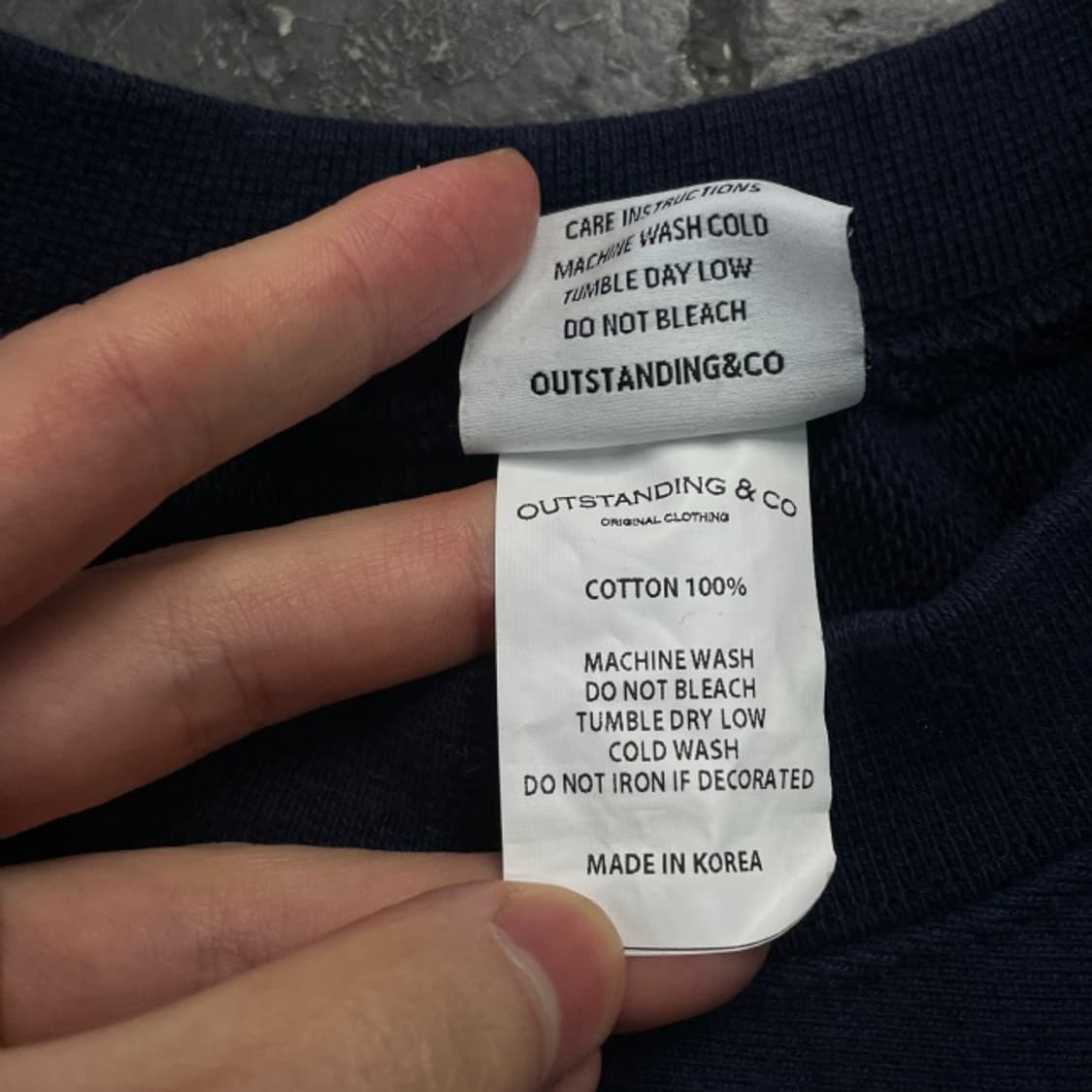 100 아웃스탠딩 맨투맨 상품이미지4