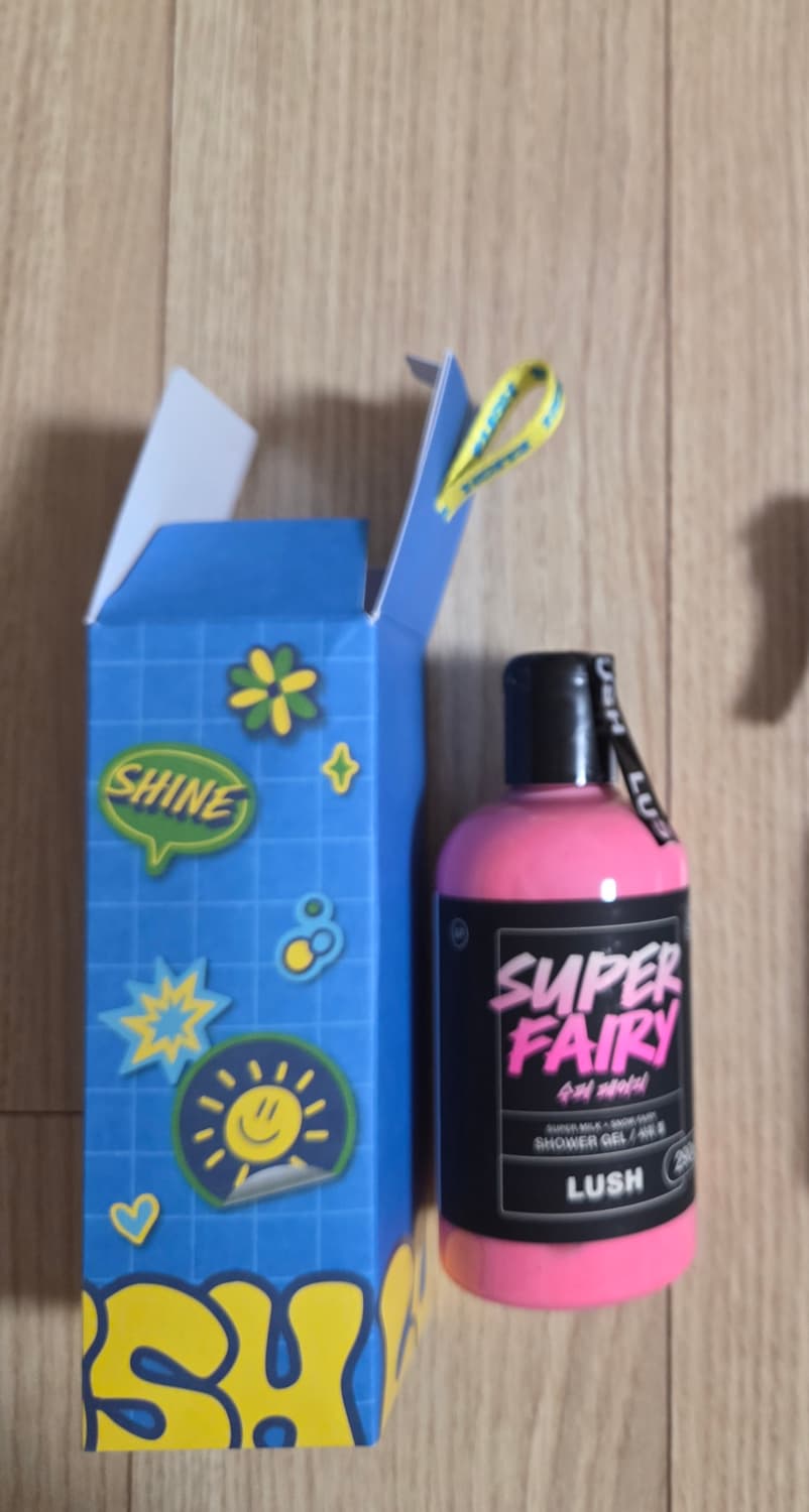 러쉬 샤워젤 수퍼페어리 290g 새상품 판매 상품이미지1