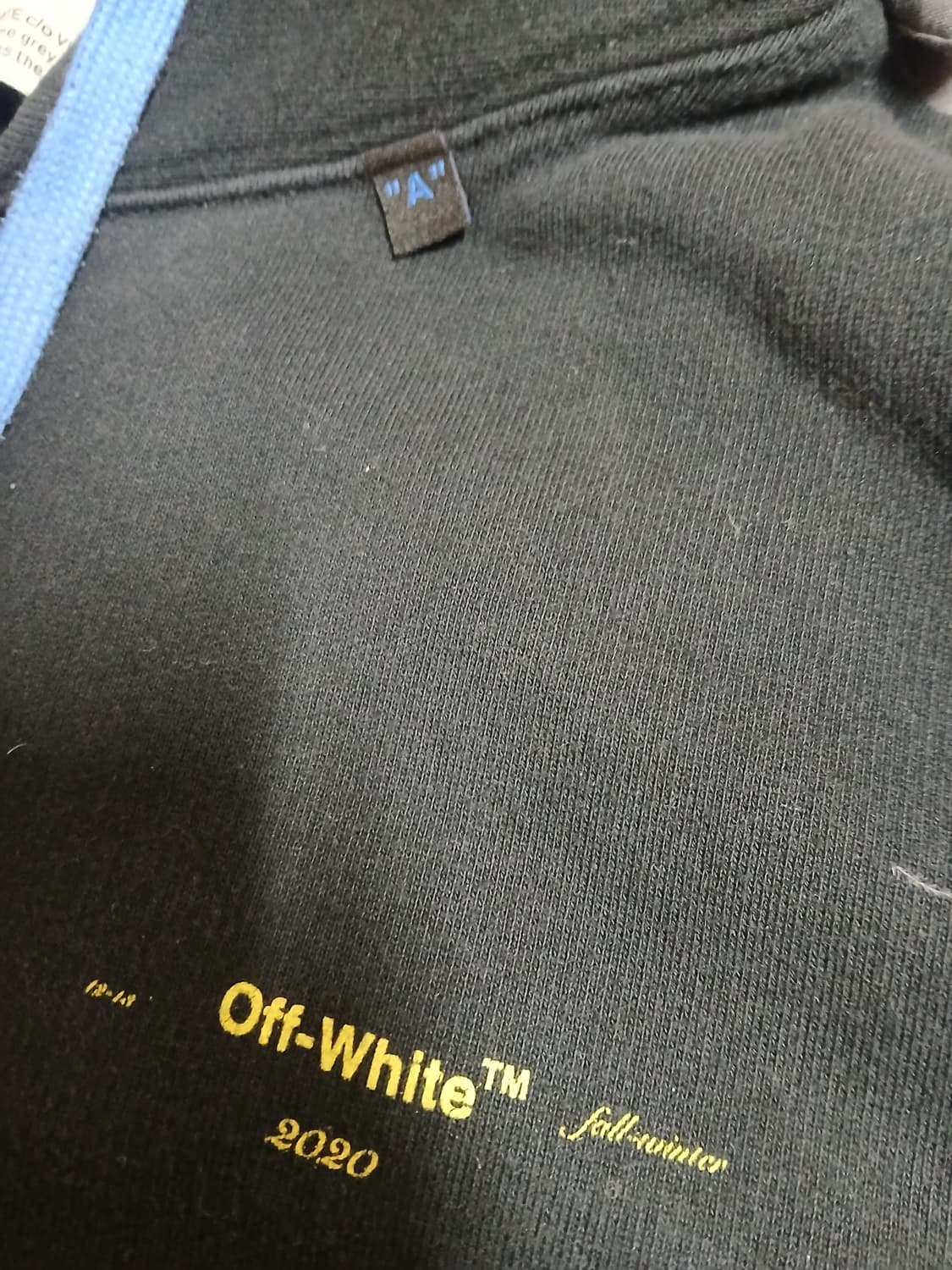 오프화이트 후드티 상품이미지2