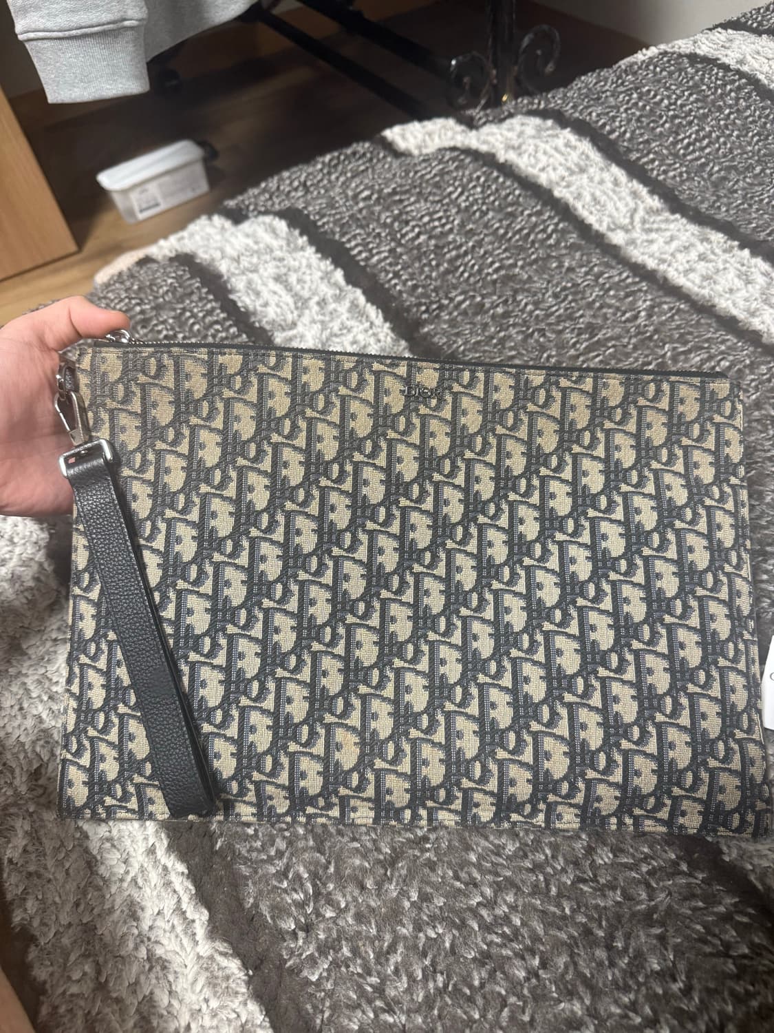 디올 오블리크 A4 클러치 구성품 존재 상품이미지3