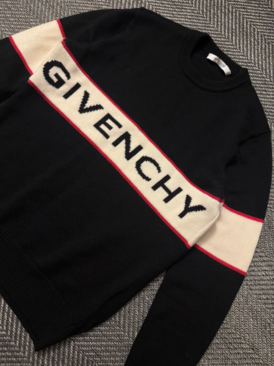 지방시 로고 배색 울 니트 S 상품이미지2